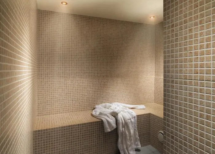 Szálloda Boutique H10 White - Adults Only 4*