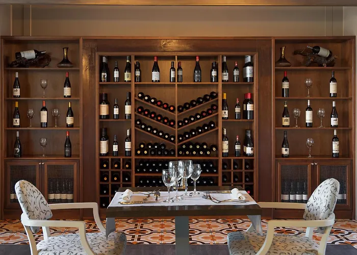 Boutique H10 White - Adults Only Szálloda 4*