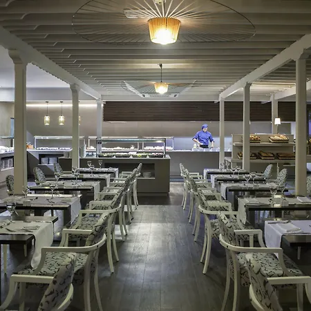 Готель Boutique H10 White - Adults Only