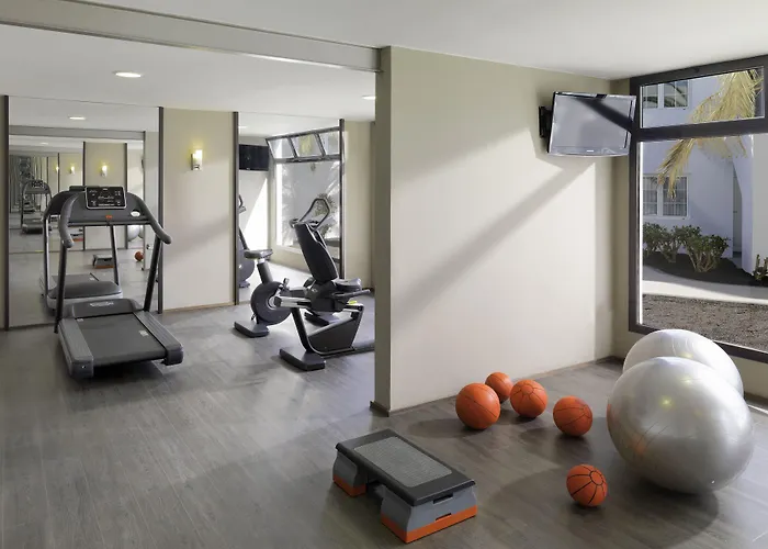 Boutique H10 White - Adults Only Hotel