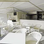 Boutique H10 White - Adults Only