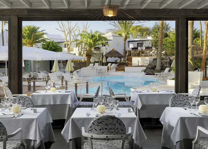 أتش10 وايت سويتس البوتيكي - للبالغين فقط