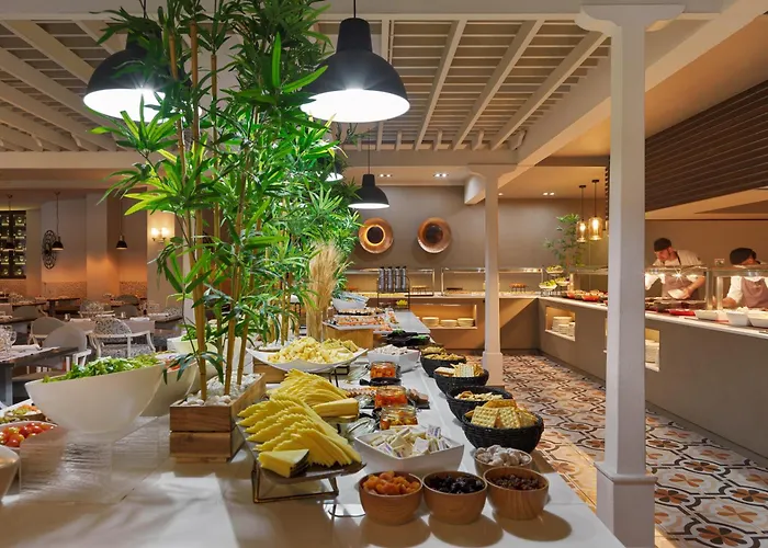 Boutique H10 White - Adults Only Hotel 4*