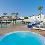 Boutique H10 White - Adults Only Otel