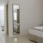 Boutique H10 White - Adults Only Otel 4*