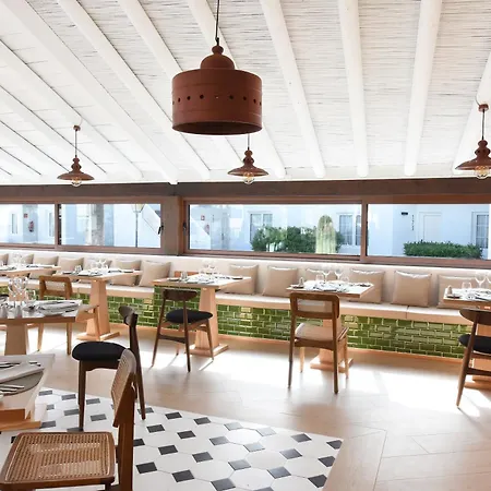 Boutique H10 White - Adults Only Hotel 4*